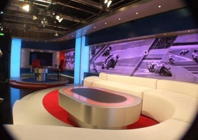 eye-catching design - production set design British Eurosport