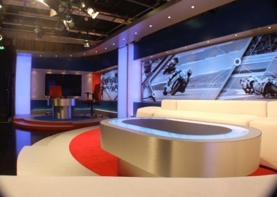 eye-catching design - production set design British Eurosport